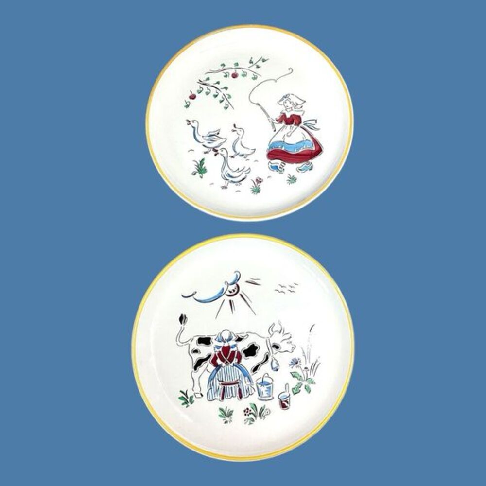 Vintage Hand Painted West Germany Folk Art Plates Set of 2 Dutch Scene 8.5” - Picture 2 of 4